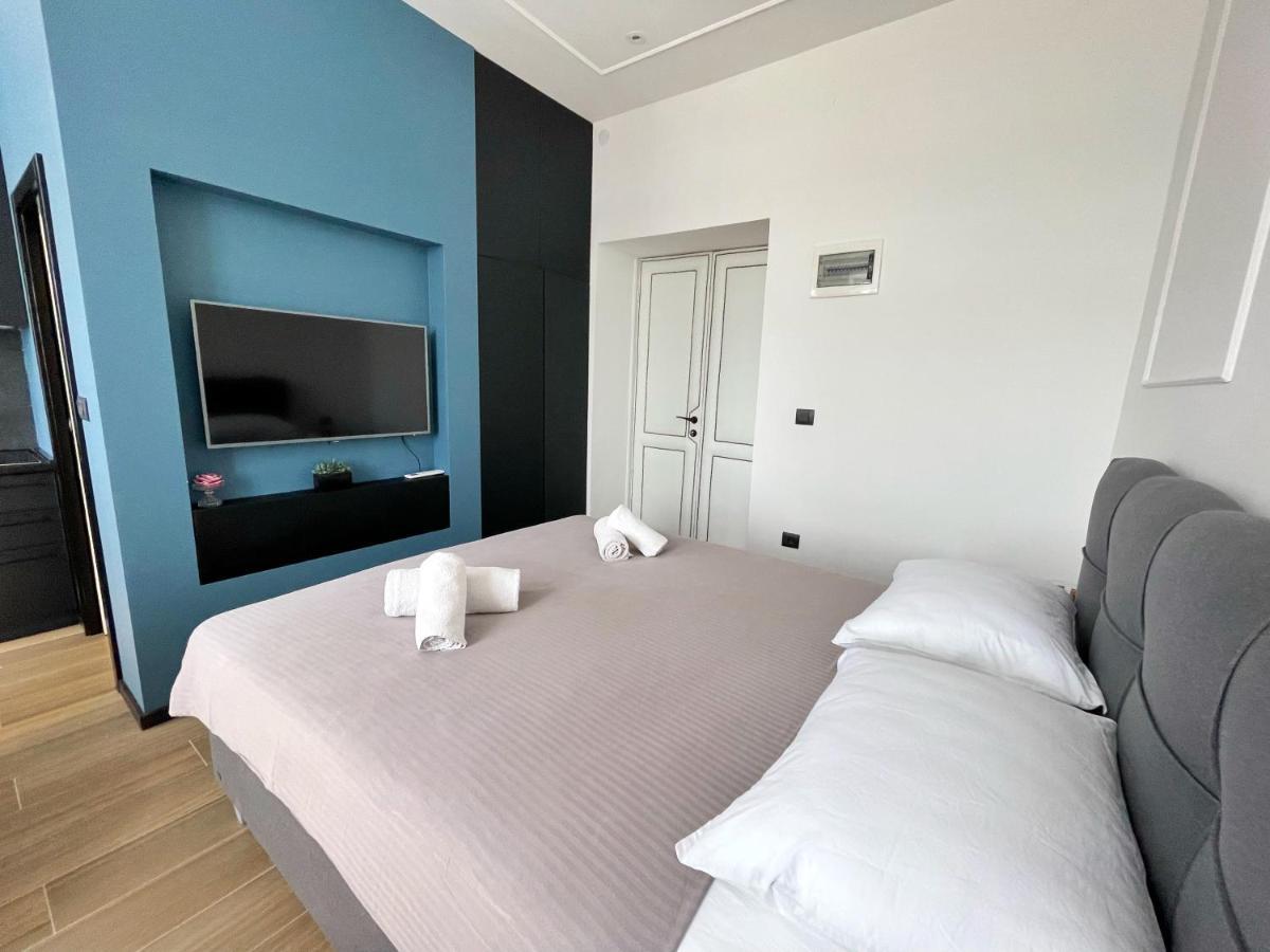 Navis City Apartments Pula Ngoại thất bức ảnh