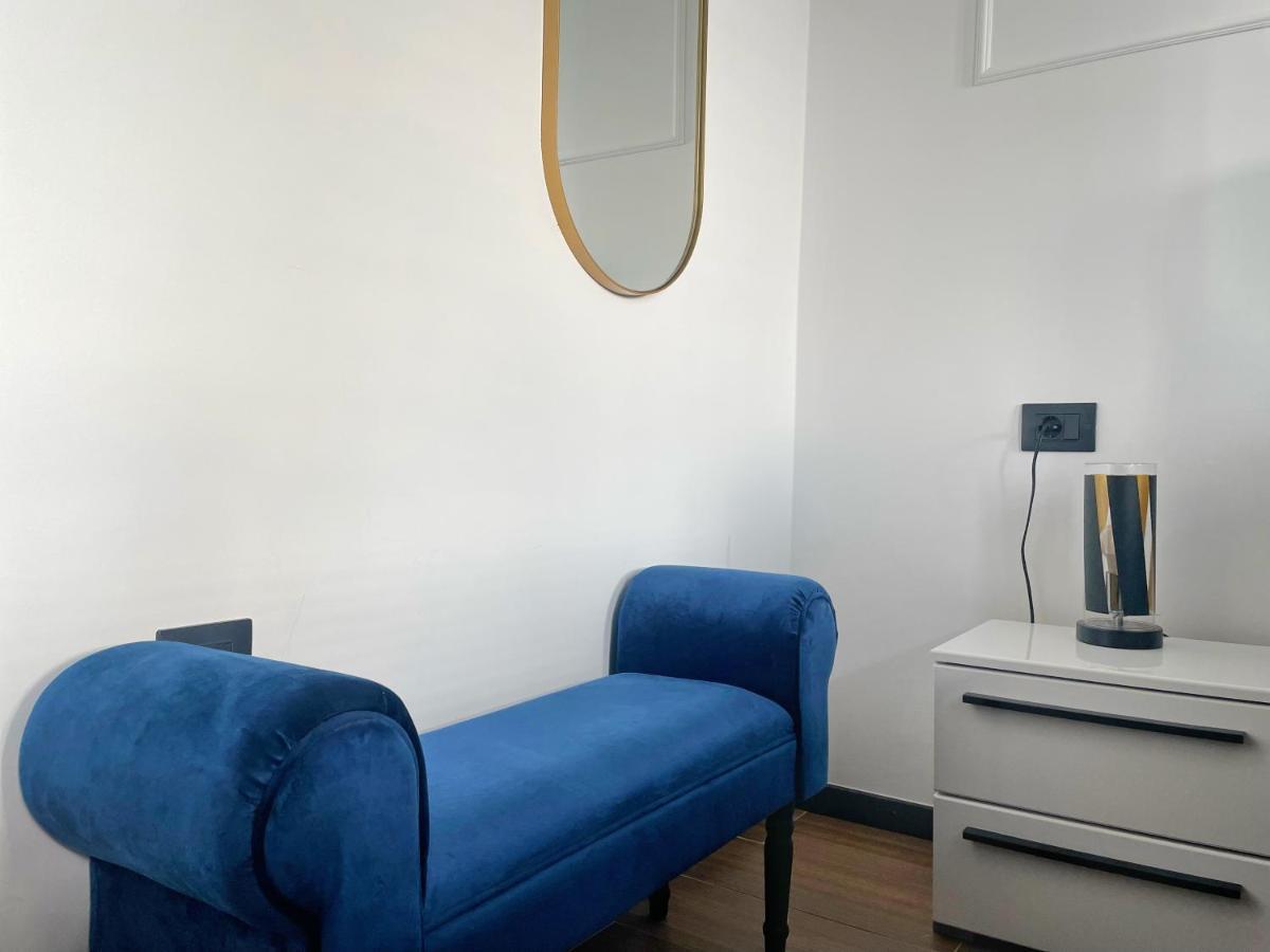 Navis City Apartments Pula Ngoại thất bức ảnh